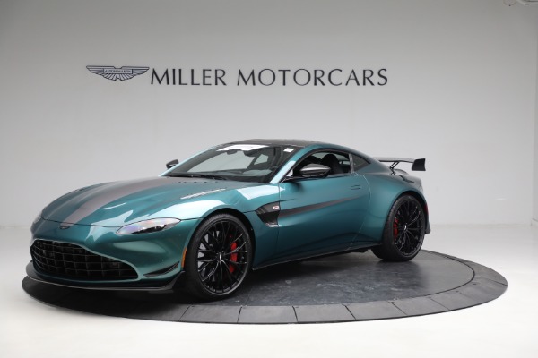 New 2022 Aston Martin Vantage Coupe | Greenwich, CT