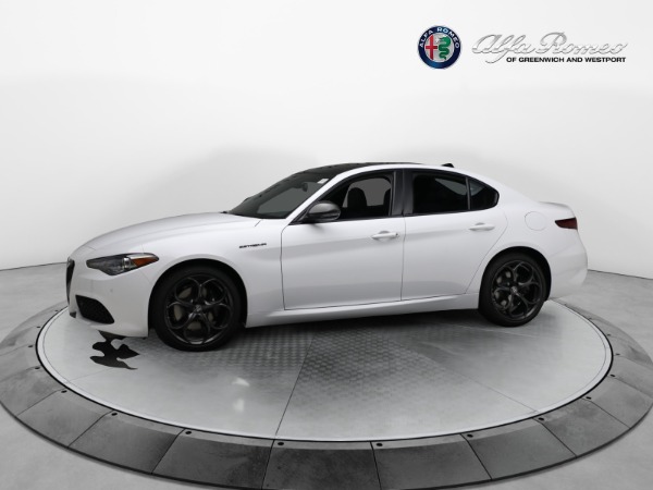 New 2023 Alfa Romeo Giulia Estrema for sale $55,610 at Bentley Greenwich in Greenwich CT 06830 2