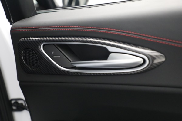 New 2023 Alfa Romeo Giulia Estrema for sale $55,610 at Bentley Greenwich in Greenwich CT 06830 20