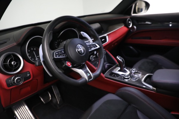 Used 2021 Alfa Romeo Stelvio Quadrifoglio for sale $72,900 at Bentley Greenwich in Greenwich CT 06830 19