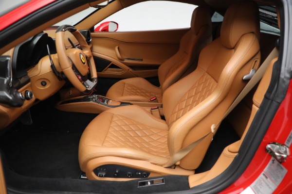 Used 2010 Ferrari 458 Italia for sale $241,900 at Bentley Greenwich in Greenwich CT 06830 14