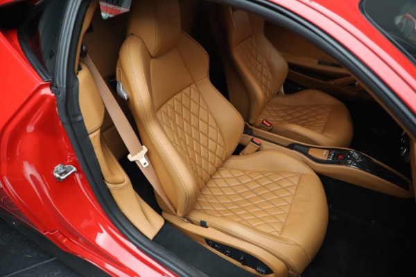 Used 2010 Ferrari 458 Italia for sale $241,900 at Bentley Greenwich in Greenwich CT 06830 18