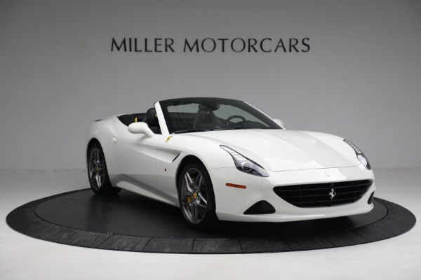 Used 2015 Ferrari California T for sale $157,900 at Bentley Greenwich in Greenwich CT 06830 12