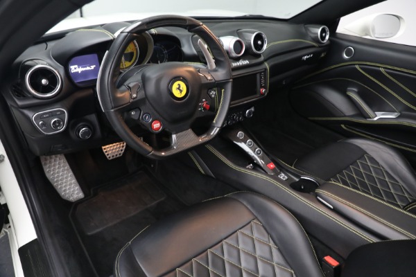 Used 2015 Ferrari California T for sale $157,900 at Bentley Greenwich in Greenwich CT 06830 19