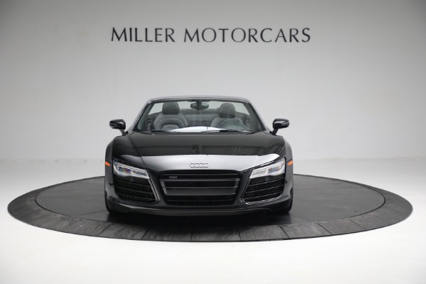 Used 2015 Audi R8 4.2 quattro Spyder for sale Sold at Bentley Greenwich in Greenwich CT 06830 12