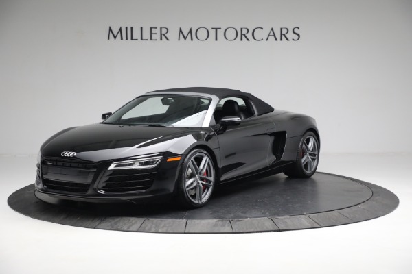 Used 2015 Audi R8 4.2 quattro Spyder for sale Sold at Bentley Greenwich in Greenwich CT 06830 13