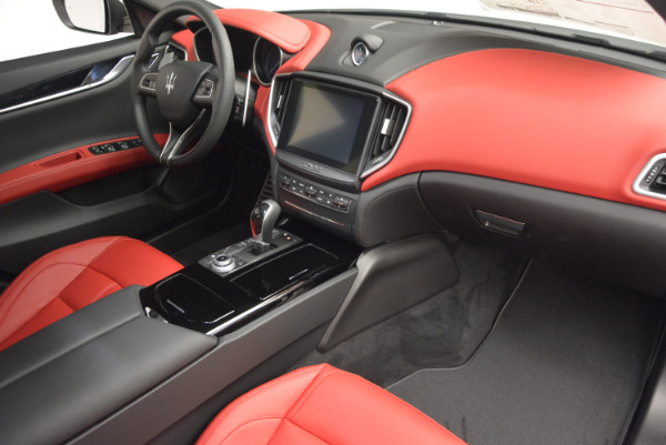 New 2017 Maserati Ghibli S Q4 for sale Sold at Bentley Greenwich in Greenwich CT 06830 23