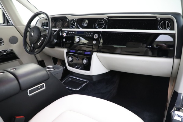 Used 2012 Rolls-Royce Phantom Coupe for sale $199,900 at Bentley Greenwich in Greenwich CT 06830 15