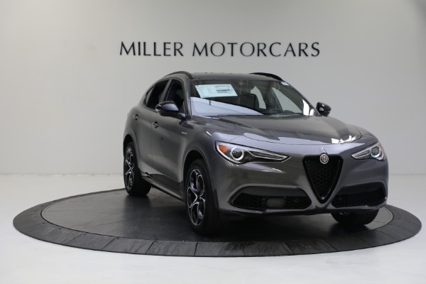 New 2023 Alfa Romeo Stelvio Veloce for sale Sold at Bentley Greenwich in Greenwich CT 06830 15