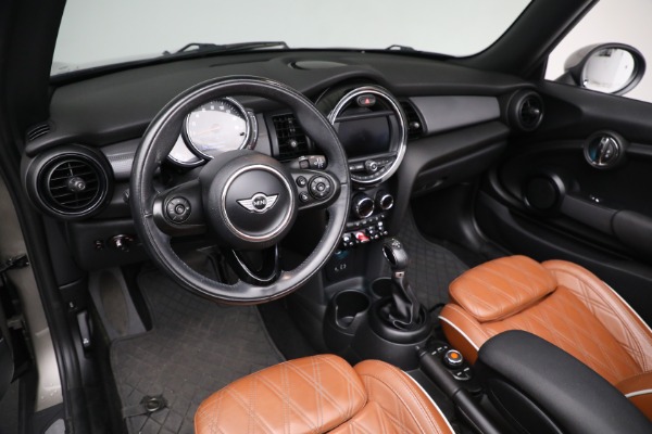 Used 2018 MINI Convertible Cooper for sale Sold at Bentley Greenwich in Greenwich CT 06830 17