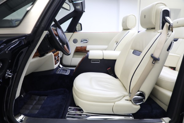 Used 2011 Rolls-Royce Phantom Drophead Coupe for sale Sold at Bentley Greenwich in Greenwich CT 06830 21