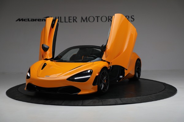 New 2022 McLaren 720S Spider Performance for sale $377,370 at Bentley Greenwich in Greenwich CT 06830 13