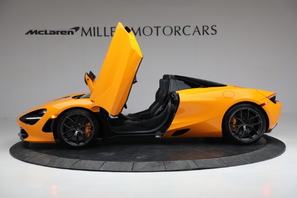 New 2022 McLaren 720S Spider Performance for sale $377,370 at Bentley Greenwich in Greenwich CT 06830 14