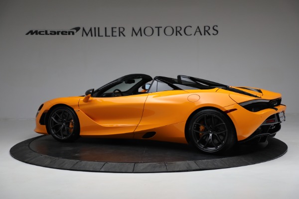 New 2022 McLaren 720S Spider Performance for sale $377,370 at Bentley Greenwich in Greenwich CT 06830 3