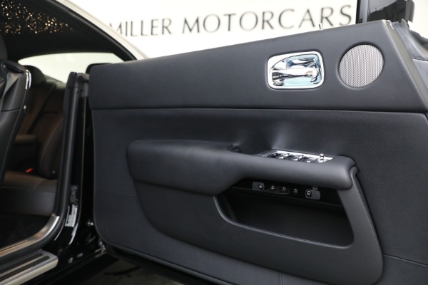 Used 2019 Rolls-Royce Wraith for sale $285,900 at Bentley Greenwich in Greenwich CT 06830 20