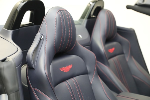 Used 2023 Aston Martin Vantage Roadster for sale $181,900 at Bentley Greenwich in Greenwich CT 06830 23