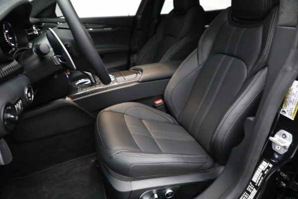 New 2023 Maserati Quattroporte Modena Q4 for sale $138,495 at Bentley Greenwich in Greenwich CT 06830 15