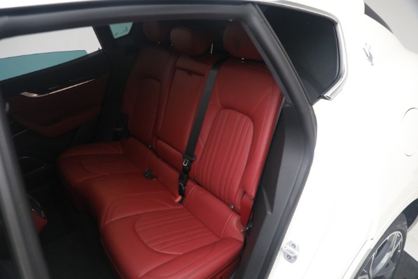 New 2023 Maserati Levante GT for sale $87,270 at Bentley Greenwich in Greenwich CT 06830 20