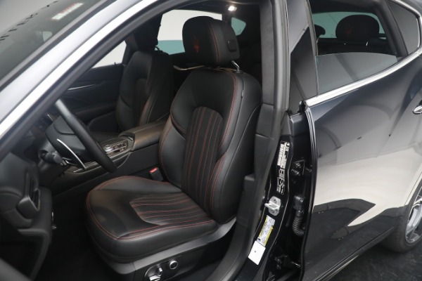 New 2023 Maserati Levante GT for sale $84,900 at Bentley Greenwich in Greenwich CT 06830 21