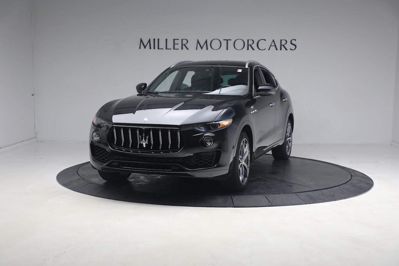 New 2023 Maserati Levante GT for sale $84,900 at Bentley Greenwich in Greenwich CT 06830 1