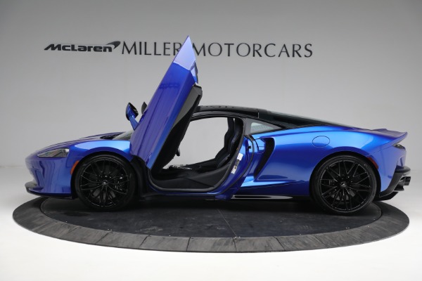 New 2023 McLaren GT Luxe for sale $229,790 at Bentley Greenwich in Greenwich CT 06830 13