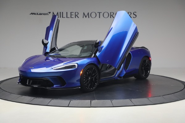Used 2023 McLaren GT Luxe for sale $173,900 at Bentley Greenwich in Greenwich CT 06830 15