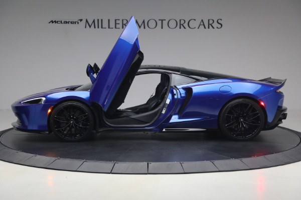 Used 2023 McLaren GT Luxe for sale $173,900 at Bentley Greenwich in Greenwich CT 06830 16