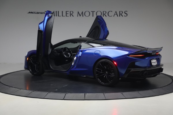 Used 2023 McLaren GT Luxe for sale $173,900 at Bentley Greenwich in Greenwich CT 06830 17