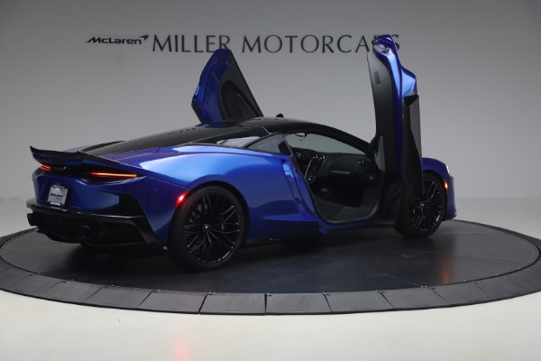 Used 2023 McLaren GT Luxe for sale $173,900 at Bentley Greenwich in Greenwich CT 06830 19