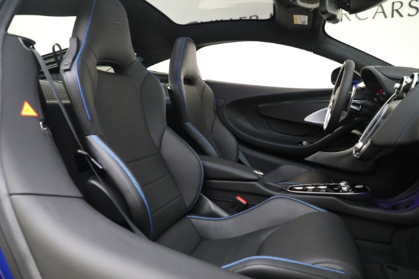 New 2023 McLaren GT Luxe for sale $229,790 at Bentley Greenwich in Greenwich CT 06830 23