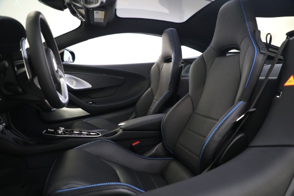 Used 2023 McLaren GT Luxe for sale $173,900 at Bentley Greenwich in Greenwich CT 06830 24
