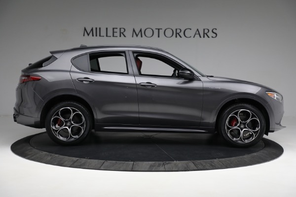 New 2022 Alfa Romeo Stelvio Veloce for sale $55,605 at Bentley Greenwich in Greenwich CT 06830 10
