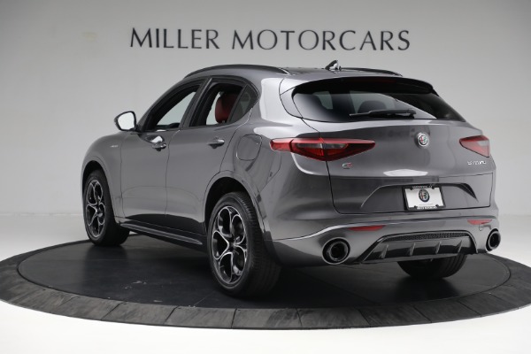 New 2022 Alfa Romeo Stelvio Veloce for sale Sold at Bentley Greenwich in Greenwich CT 06830 6