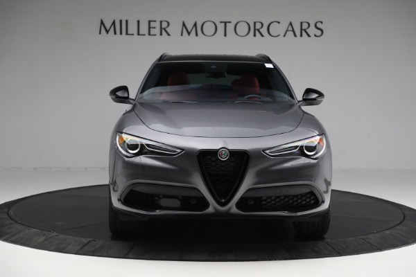 New 2022 Alfa Romeo Stelvio Veloce for sale $55,605 at Bentley Greenwich in Greenwich CT 06830 1