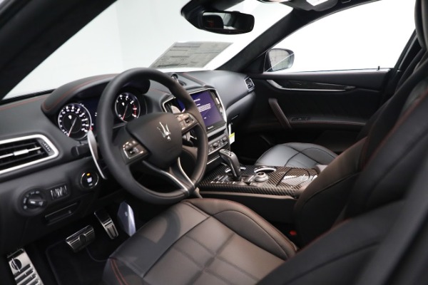 New 2023 Maserati Ghibli Modena Q4 for sale Call for price at Bentley Greenwich in Greenwich CT 06830 16