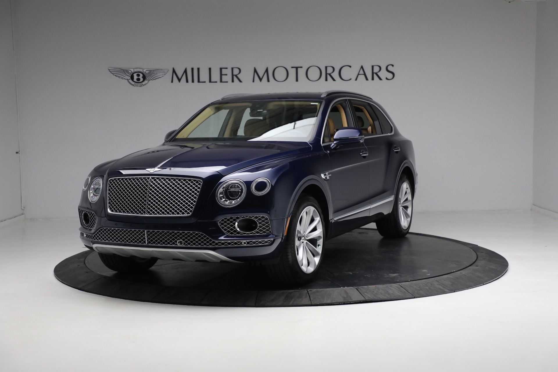 Used 2020 Bentley Bentayga V8 for sale Sold at Bentley Greenwich in Greenwich CT 06830 1