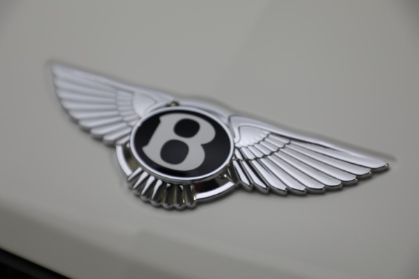 New 2023 Bentley Bentayga EWB V8 for sale $273,455 at Bentley Greenwich in Greenwich CT 06830 20