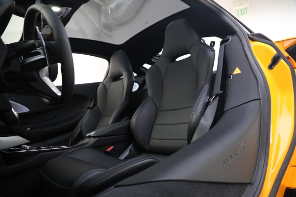 New 2023 McLaren GT Luxe for sale Sold at Bentley Greenwich in Greenwich CT 06830 21