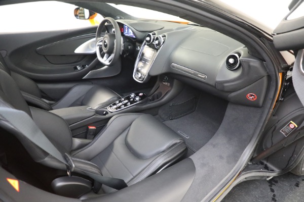 New 2023 McLaren GT Luxe for sale Sold at Bentley Greenwich in Greenwich CT 06830 23