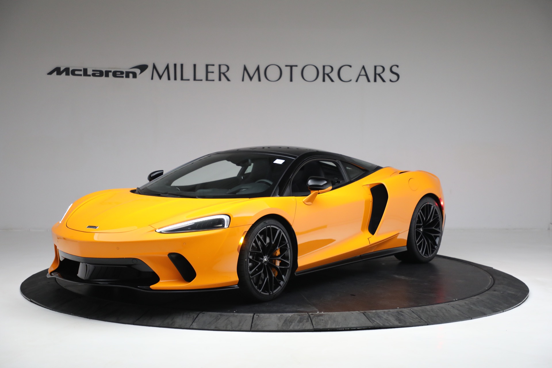 New 2023 McLaren GT Luxe for sale Sold at Bentley Greenwich in Greenwich CT 06830 1