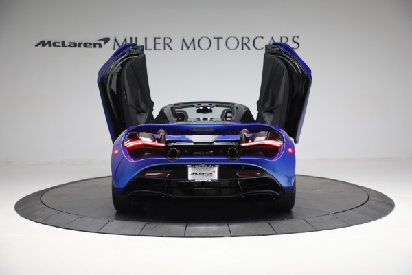 New 2023 McLaren 720S Spider Performance for sale $407,510 at Bentley Greenwich in Greenwich CT 06830 16