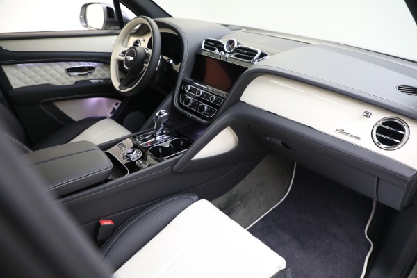 New 2023 Bentley Bentayga V8 Azure for sale $263,320 at Bentley Greenwich in Greenwich CT 06830 20