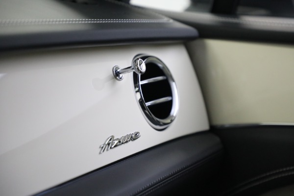 New 2023 Bentley Bentayga V8 Azure for sale $263,320 at Bentley Greenwich in Greenwich CT 06830 23