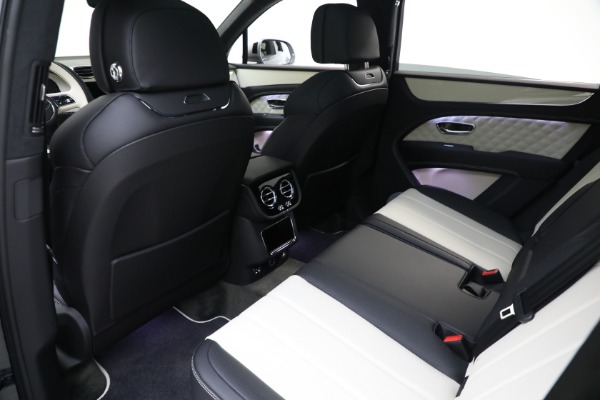 New 2023 Bentley Bentayga V8 Azure for sale $263,320 at Bentley Greenwich in Greenwich CT 06830 26
