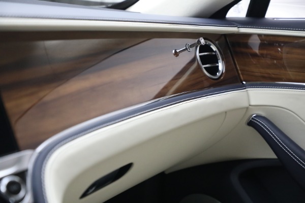 New 2023 Bentley Flying Spur Hybrid for sale $244,610 at Bentley Greenwich in Greenwich CT 06830 23