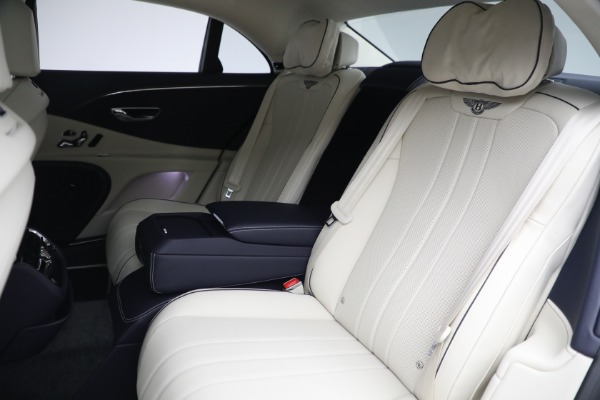 New 2023 Bentley Flying Spur Hybrid for sale $244,610 at Bentley Greenwich in Greenwich CT 06830 24
