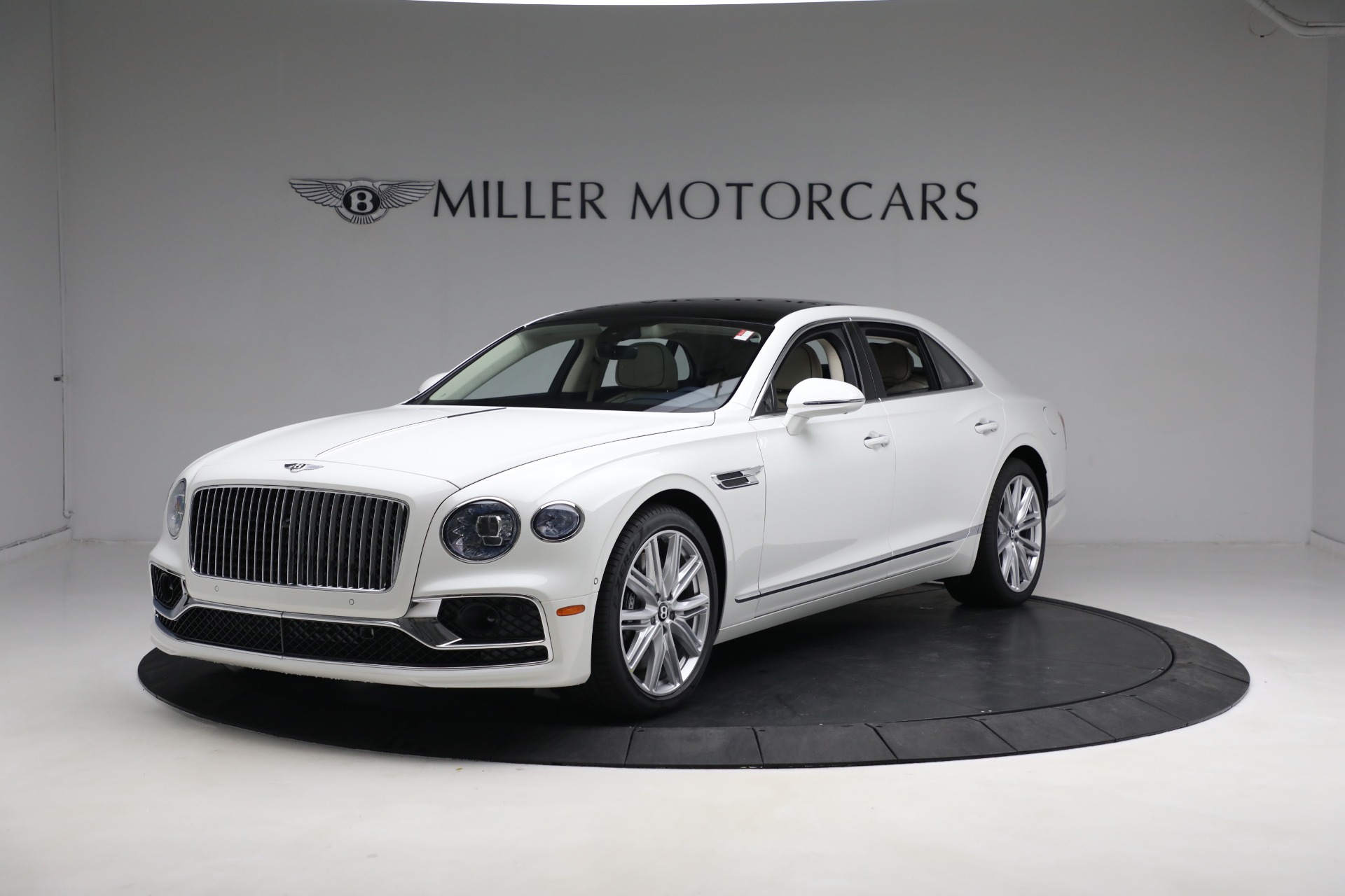 New 2023 Bentley Flying Spur Hybrid for sale $244,610 at Bentley Greenwich in Greenwich CT 06830 1