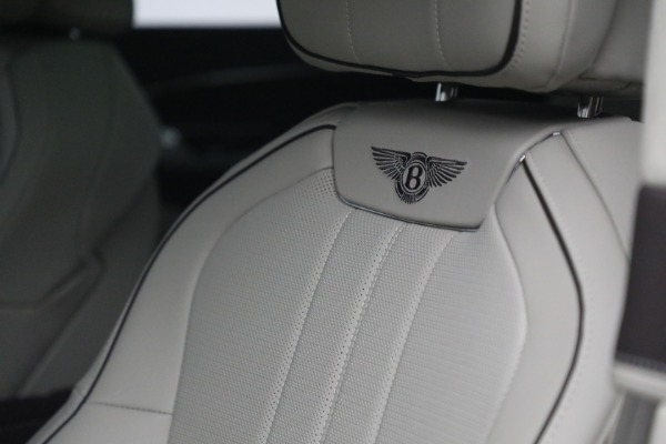 New 2023 Bentley Flying Spur V8 for sale Call for price at Bentley Greenwich in Greenwich CT 06830 21