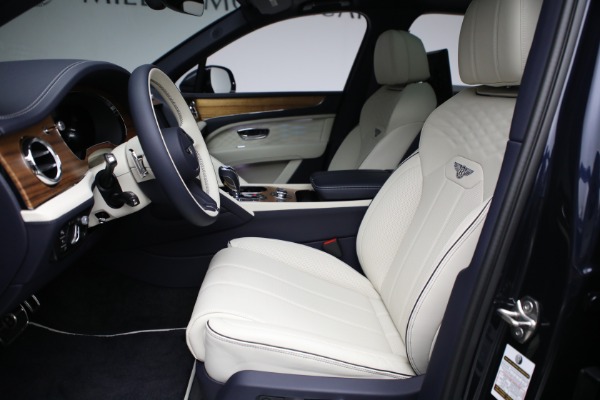 Used 2023 Bentley Bentayga EWB Azure for sale Sold at Bentley Greenwich in Greenwich CT 06830 20