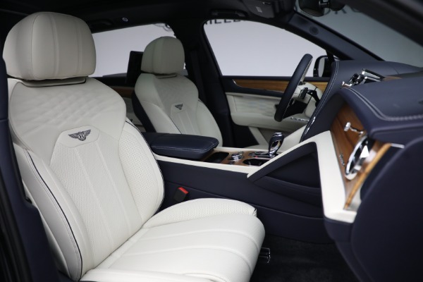 Used 2023 Bentley Bentayga EWB Azure for sale Sold at Bentley Greenwich in Greenwich CT 06830 25